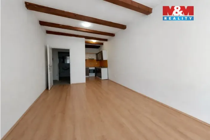 Pronájem bytu 1+kk, Kolín - Kolín I, Karlova, 25 m2