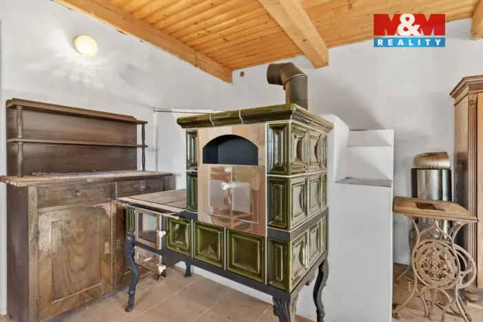 Prodej rodinného domu, Lomnice nad Popelkou - Černá, 100 m2