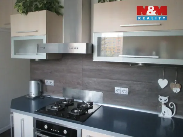 Pronájem bytu 2+1, Olomouc - Nové Sady, Velkomoravská, 56 m2