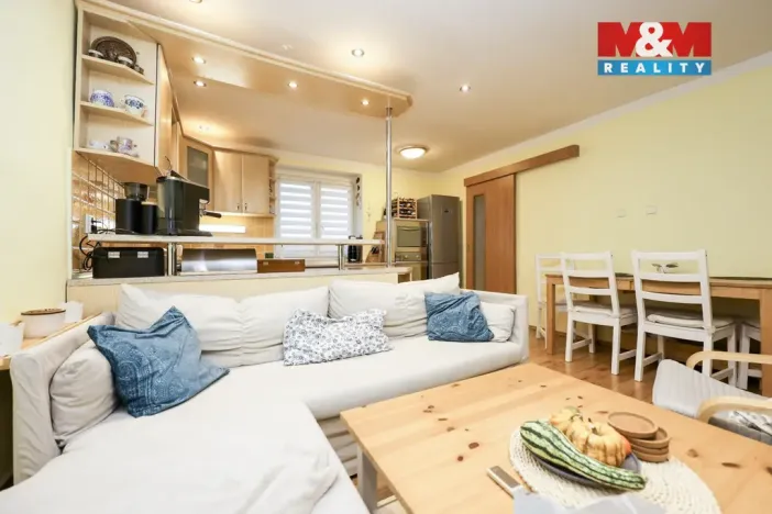 Prodej bytu 3+kk, Olomouc - Chválkovice, Na zákopě, 72 m2