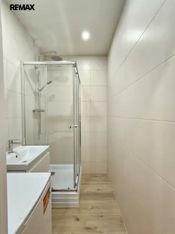 Pronájem bytu 2+kk, Praha - Hlubočepy, Wassermannova, 48 m2