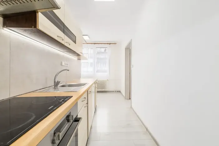 Prodej bytu 3+1, Veselí nad Lužnicí, Pod Markem, 62 m2