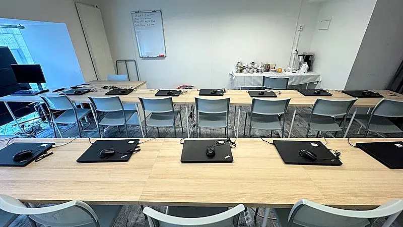 Pronájem obchodního prostoru, Brno, Masarykova, 30 m2