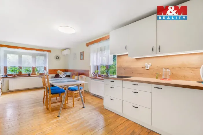 Prodej ubytování, Pěnčín, 323 m2