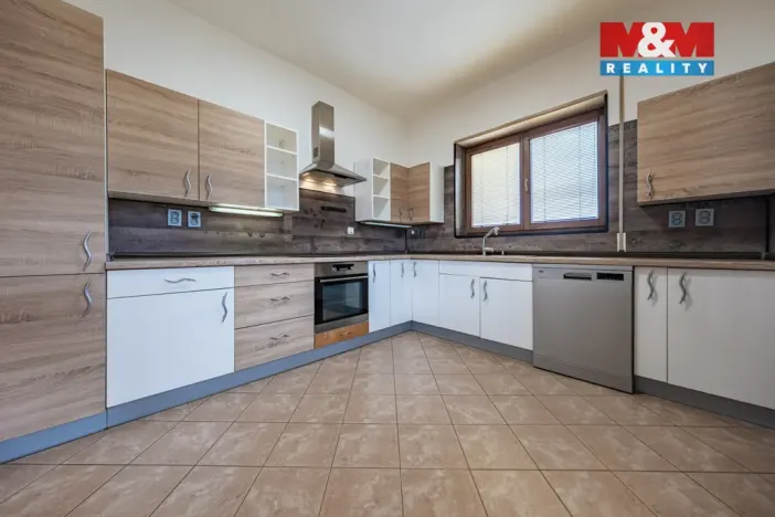 Pronájem rodinného domu, Říčany, Želivská, 232 m2