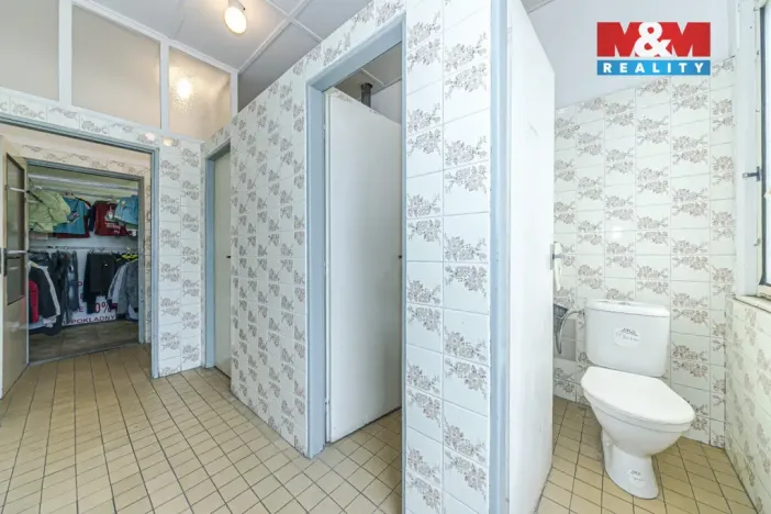 Prodej obchodního prostoru, Čáslav - Čáslav-Nové Město, Chrudimská, 900 m2