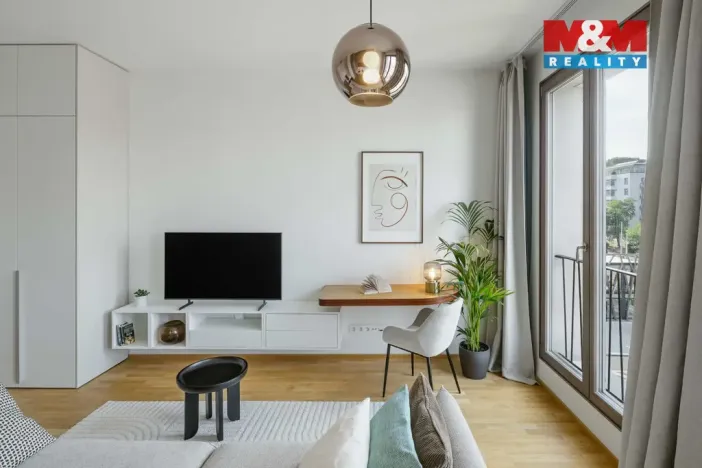 Pronájem bytu 1+kk, Praha - Smíchov, Toyen, 38 m2