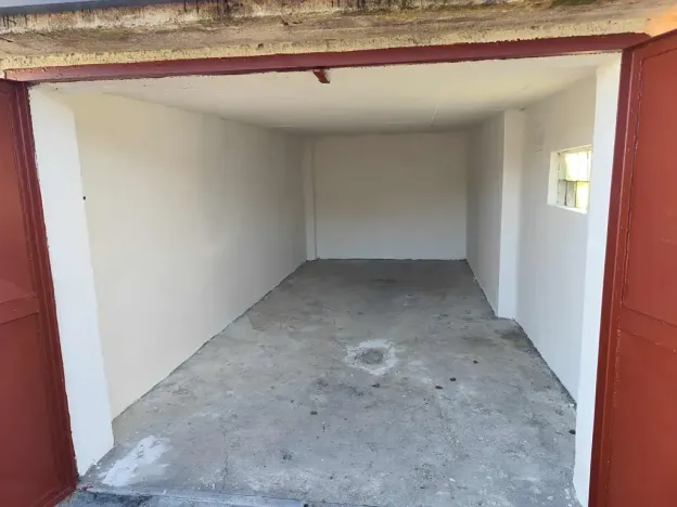 Pronájem garáže, Lovosice, Terezínská, 18 m2