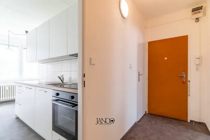 Pronájem bytu 1+1, Brno, Laštůvkova, 38 m2