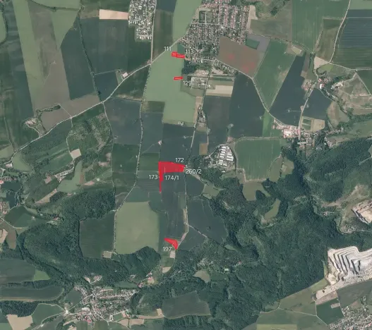 Prodej pole, Ořech, 41719 m2