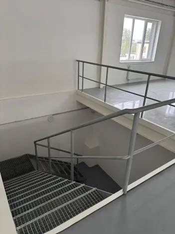 Pronájem skladu, Ostrov, 200 m2