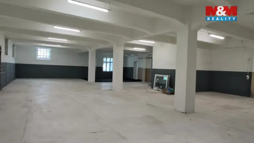 Pronájem výrobních prostor, Orlová - Poruba, Nádražní, 350 m2