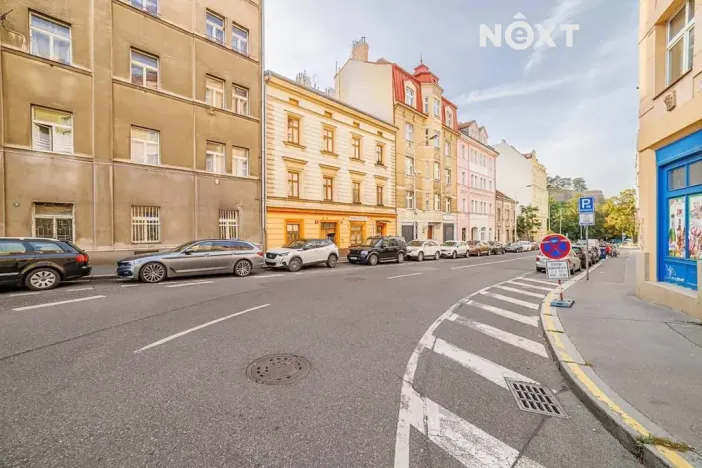 Prodej - jiné, Praha - Nusle, Slavojova, 6 m2