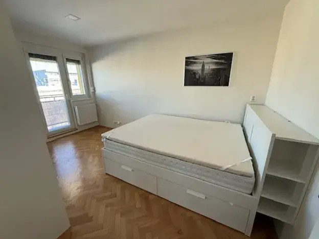 Pronájem bytu 2+kk, Praha - Holešovice, U městských domů, 43 m2