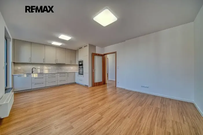 Pronájem bytu 2+kk, Kolín, Janovická, 61 m2