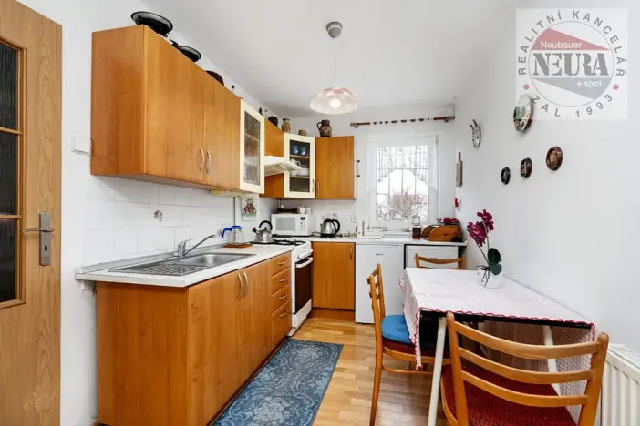 Prodej rodinného domu, Praha - Kbely, Benecká, 180 m2