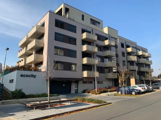 Pronájem bytu 2+kk, Praha - Malešice, Univerzitní, 51 m2