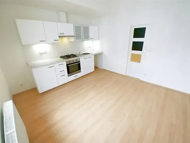 Pronájem bytu 2+1, Praha - Libeň, Zenklova, 74 m2