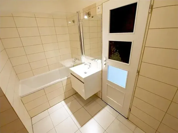 Pronájem bytu 2+1, Praha - Libeň, Zenklova, 74 m2