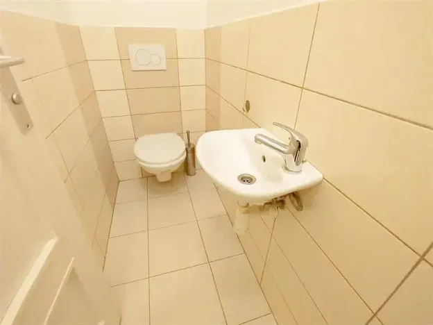 Pronájem bytu 2+1, Praha - Libeň, Zenklova, 74 m2