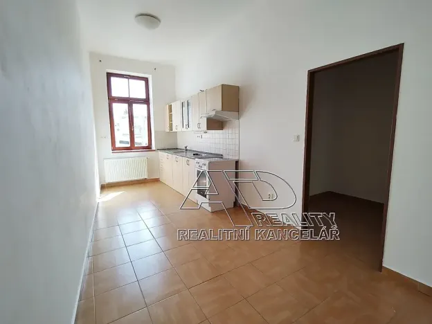Pronájem bytu 2+1, České Budějovice, Pražská tř., 72 m2