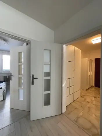 Prodej bytu 3+1, Bratislava, Slovensko, Cabanova, 66 m2