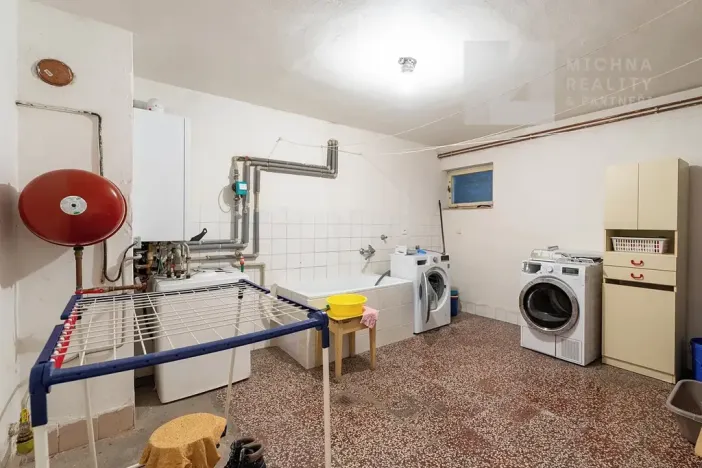 Prodej rodinného domu, Mikulov, Hliniště, 362 m2