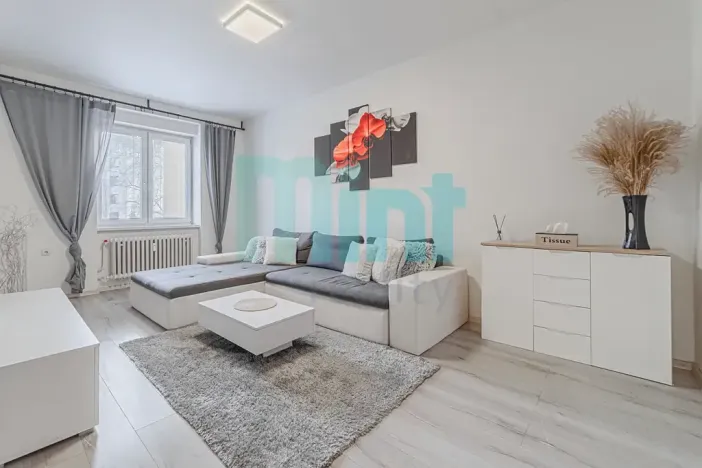 Prodej bytu 3+1, Ostrava, Sokolská třída, 75 m2