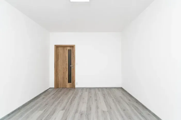 Prodej bytu 3+1, Ostrava, náměstí Antonie Bejdové, 73 m2