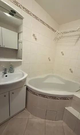 Pronájem bytu 1+1, Brtnice, Haberská, 32 m2