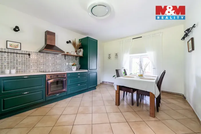 Prodej rodinného domu, Zbinohy, 168 m2