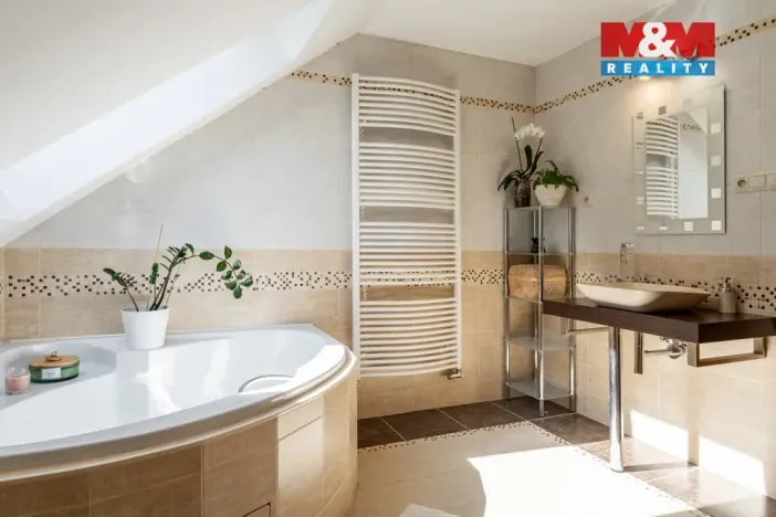 Prodej rodinného domu, Zbinohy, 168 m2