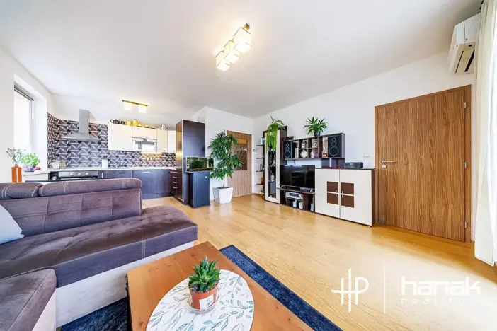 Prodej bytu 3+kk, Olomouc, Okružní, 66 m2