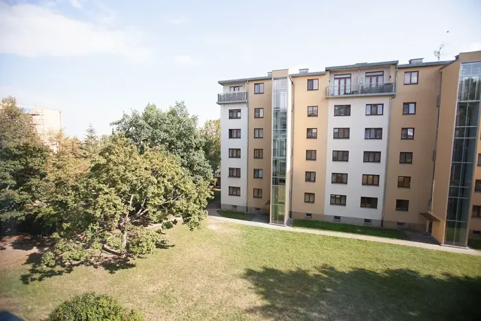 Prodej bytu 2+1, Praha, K lučinám, 54 m2