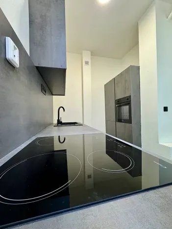 Pronájem bytu 2+1, Aš, Hlavní, 82 m2