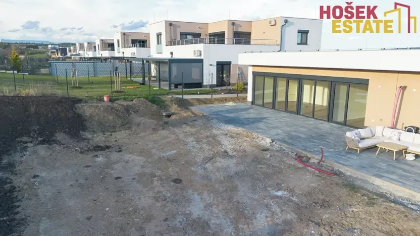 Prodej rodinného domu, Holubice, 197 m2