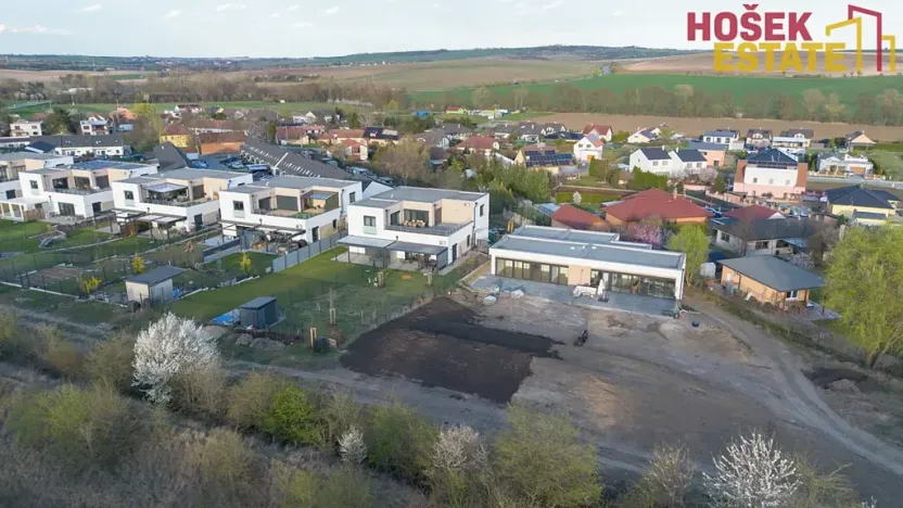 Prodej rodinného domu, Holubice, 197 m2