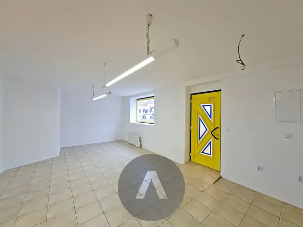 Pronájem obchodního prostoru, Rosice, Trávníky, 70 m2