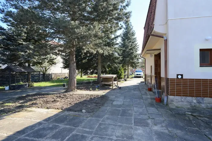 Prodej rodinného domu, Praha - Újezd nad Lesy, Novosibřinská, 176 m2