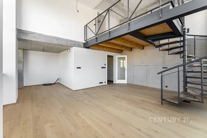 Prodej bytu 4+kk, Praha - Vysočany, Kolbenova, 111 m2