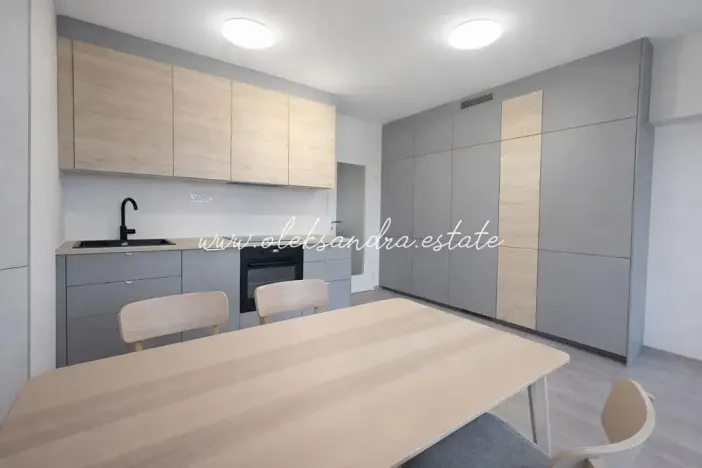 Pronájem bytu 1+kk, Praha - Vysočany, Kabešova, 32 m2