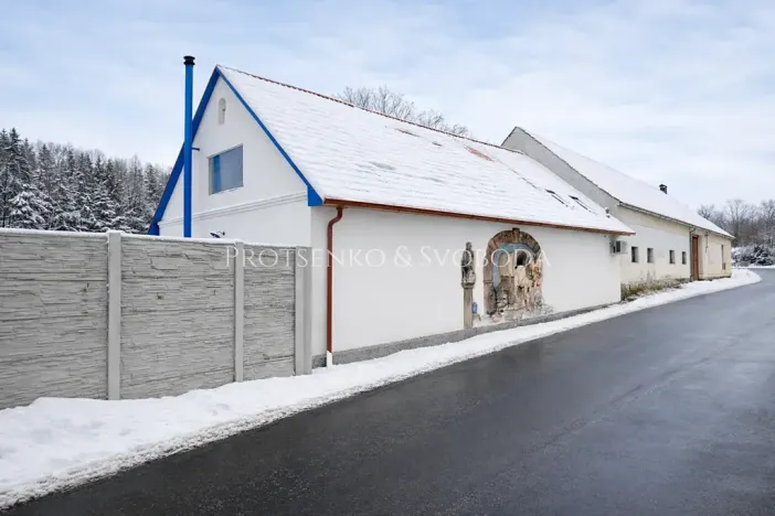 Prodej zemědělské usedlosti, Lhenice, 300 m2