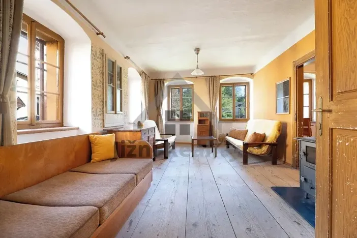 Prodej rodinného domu, Rožmberk nad Vltavou, 198 m2