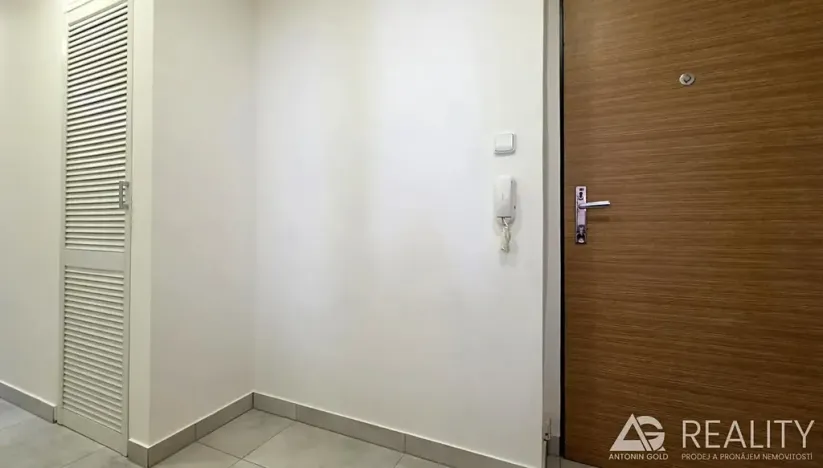 Prodej bytu 2+1, Praha - Dejvice, Krohova, 76 m2