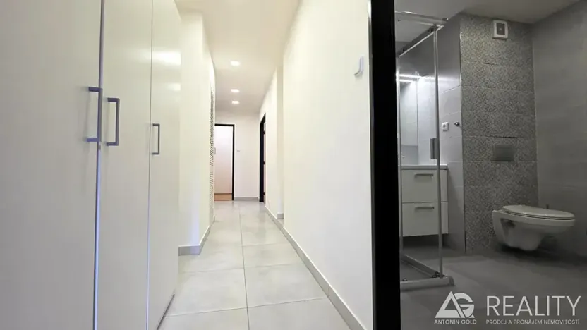 Prodej bytu 2+1, Praha - Dejvice, Krohova, 76 m2