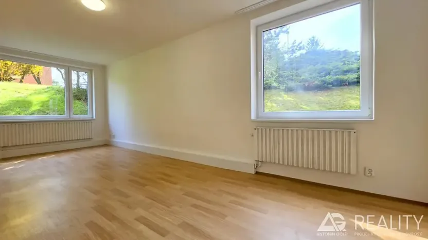 Prodej bytu 2+1, Praha - Dejvice, Krohova, 76 m2