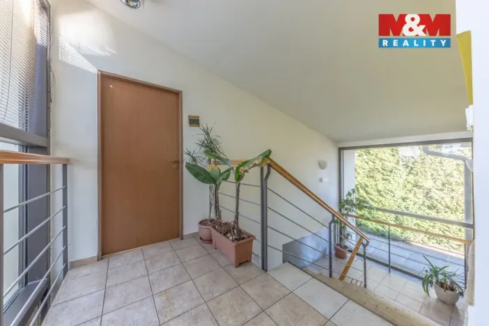 Prodej výrobních prostor, Česká Lípa, Dubická, 1182 m2