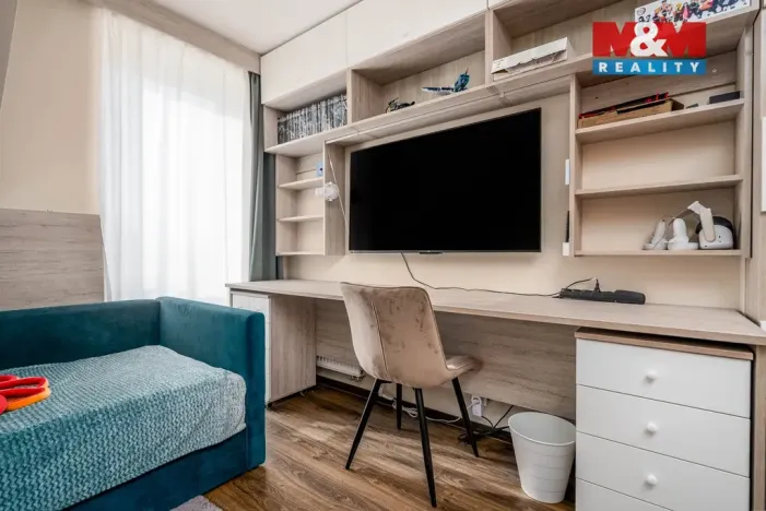 Prodej rodinného domu, Veltrusy, Lomená, 118 m2