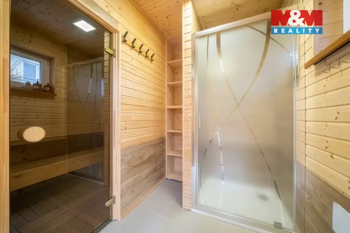 Prodej rodinného domu, Veltrusy, Lomená, 118 m2