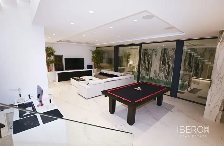 Prodej rodinného domu, Calp, Španělsko, 426 m2